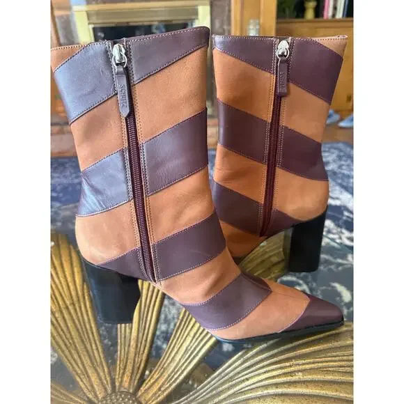 NWOT Schutz Raffaela Chevron Ankle Leather Boots Sz. 8 - Picture 6 of 8